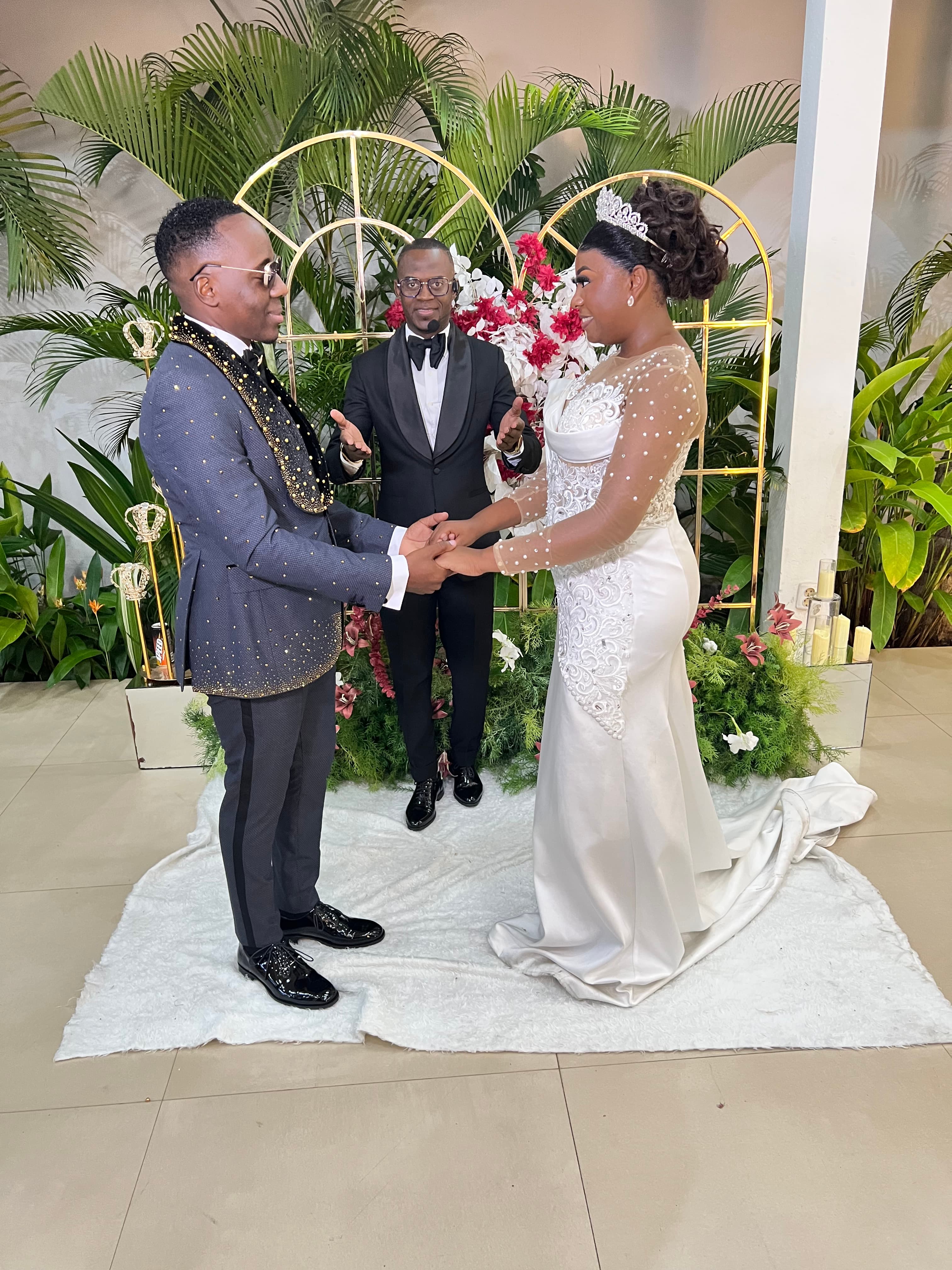 weddings-logo 9