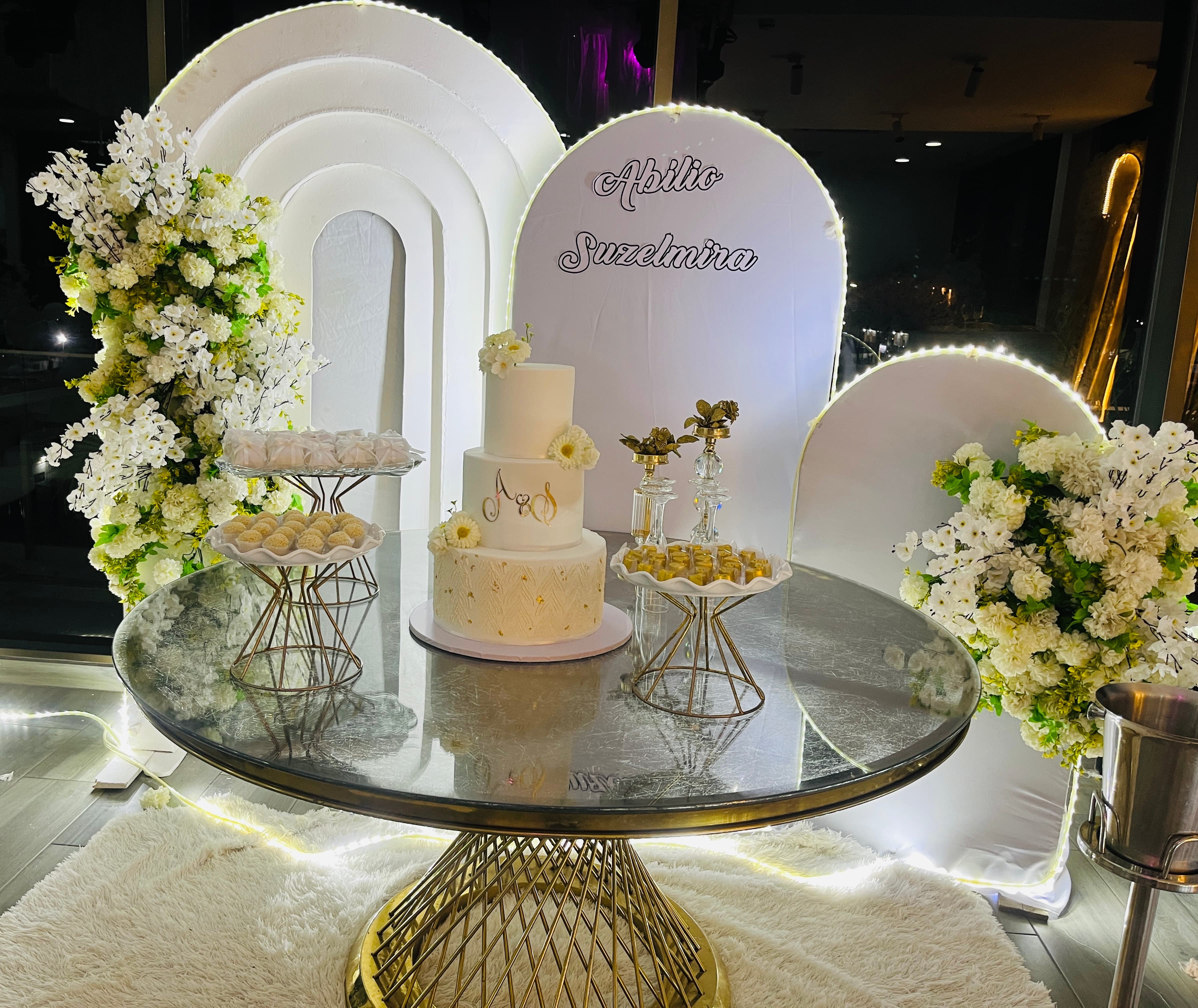 weddings-logo 2